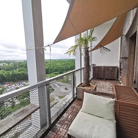 Marcel - Avec Parking Balcon Et Climatisation * Saint-Herblain